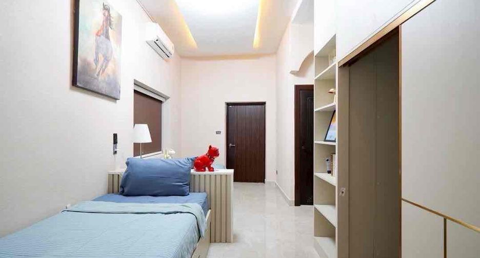 For rent 7 bedrooms villa in Jomtien, Pattaya