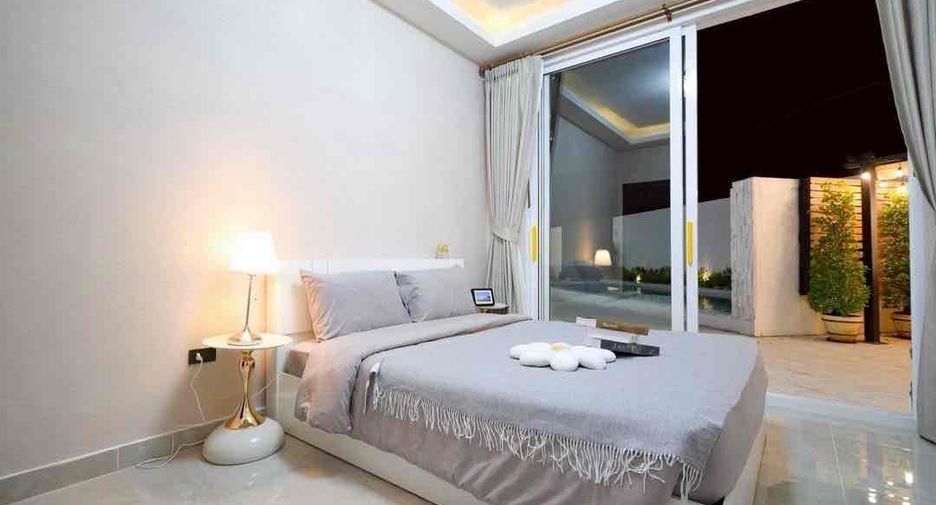 For rent 7 bedrooms villa in Jomtien, Pattaya