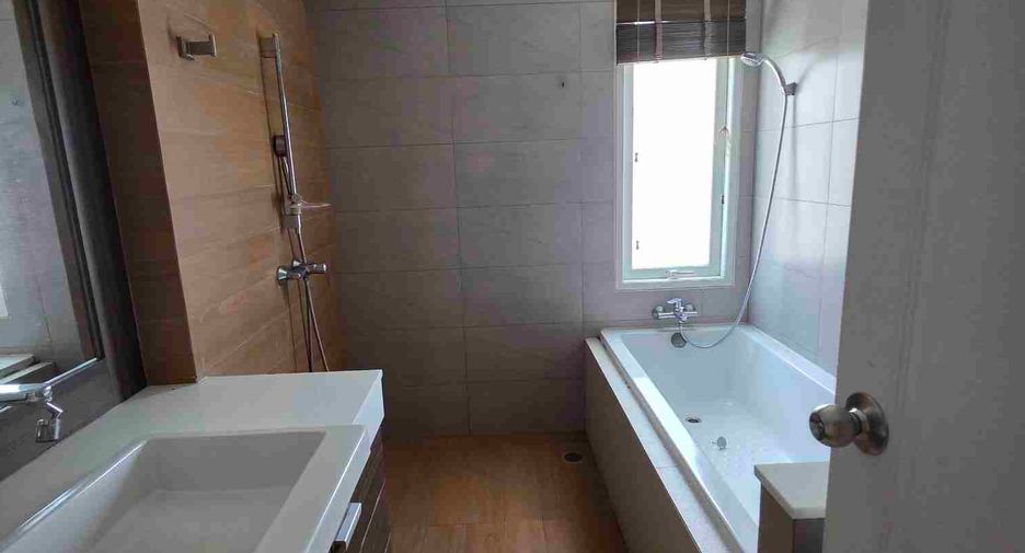For sale 3 ベッドルーム house in East Pattaya, Pattaya