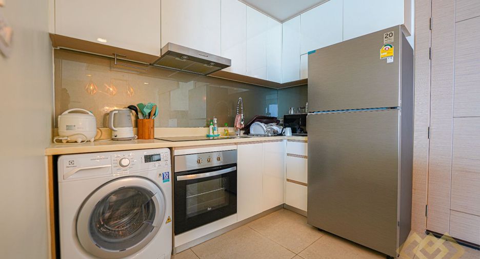 Condo en alquiler de 2 habitaciones en North Pattaya, Pattaya