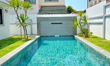 À vendre 4 chambres maison à East Pattaya, Pattaya