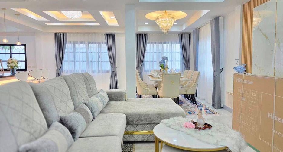 Haus zum Kauf mit 4 Zimmer in East Pattaya, Pattaya