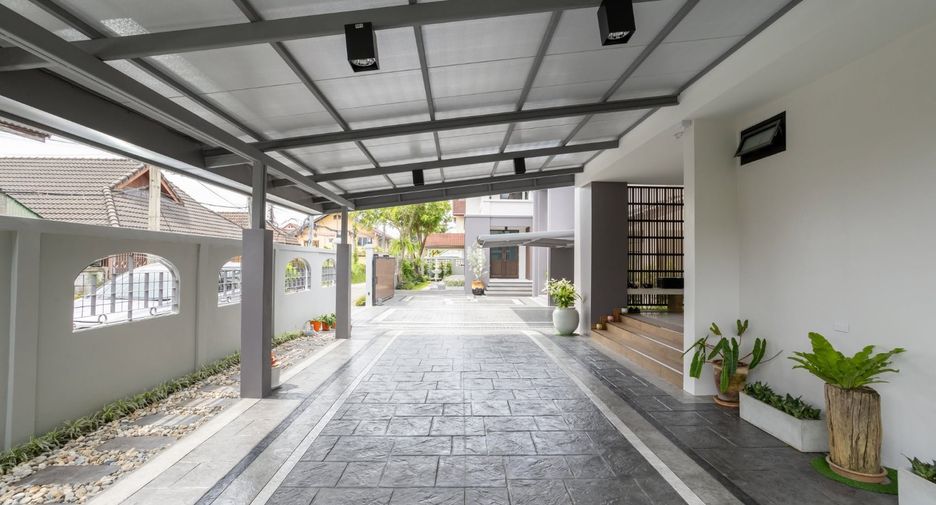 出售 7 卧室 独立屋 在 Mueang Chiang Mai, Chiang Mai