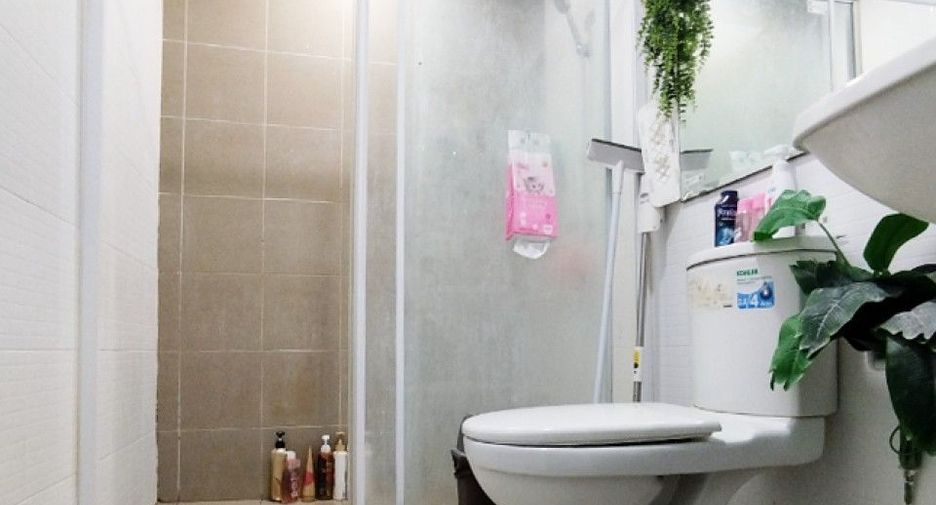 For sale 4 bedrooms townhouse in Pak Kret, Nonthaburi