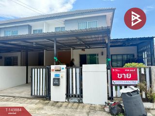 出售 3 卧室 联排别墅 在 Si Racha, Chon Buri