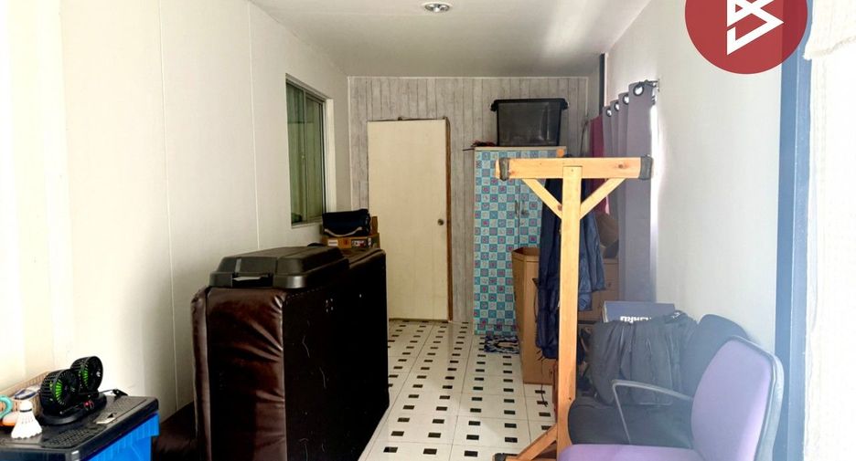 Продажа 3 спальни таунхаус в Si Racha, Чонбури