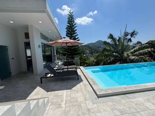 For rent 6 bedrooms villa in Kathu, Phuket