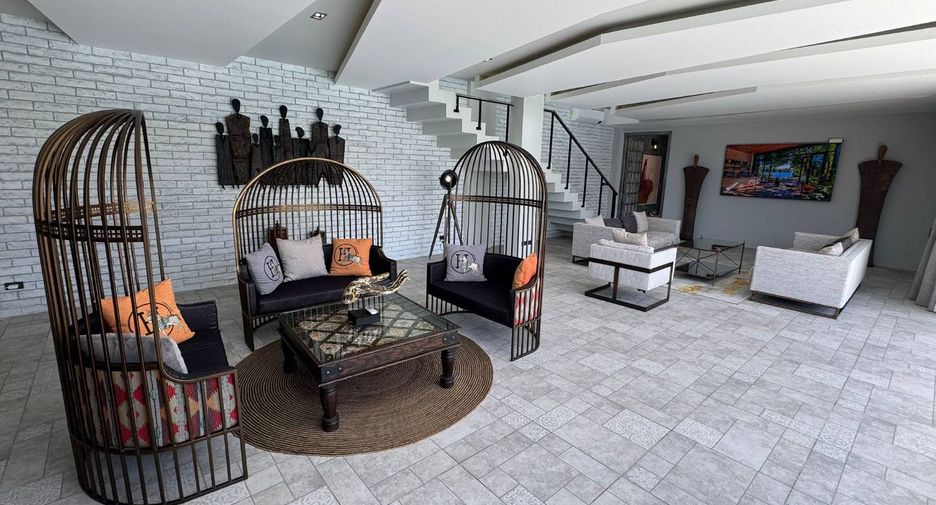 For rent 6 bedrooms villa in Kathu, Phuket