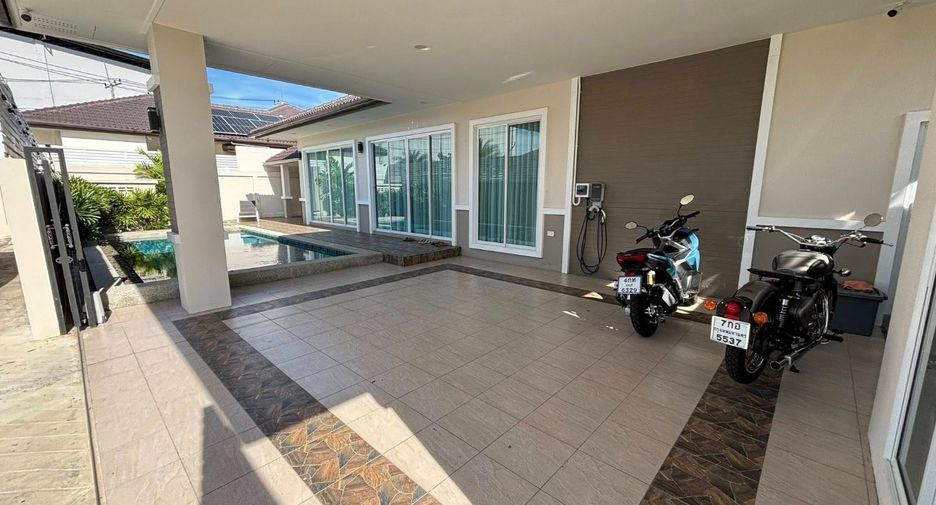 For sale 3 ベッドルーム house in Huay Yai, Pattaya