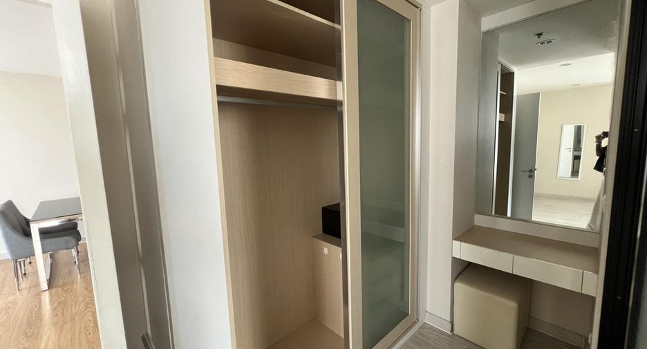 For sale 1 bed condo in Watthana, Bangkok