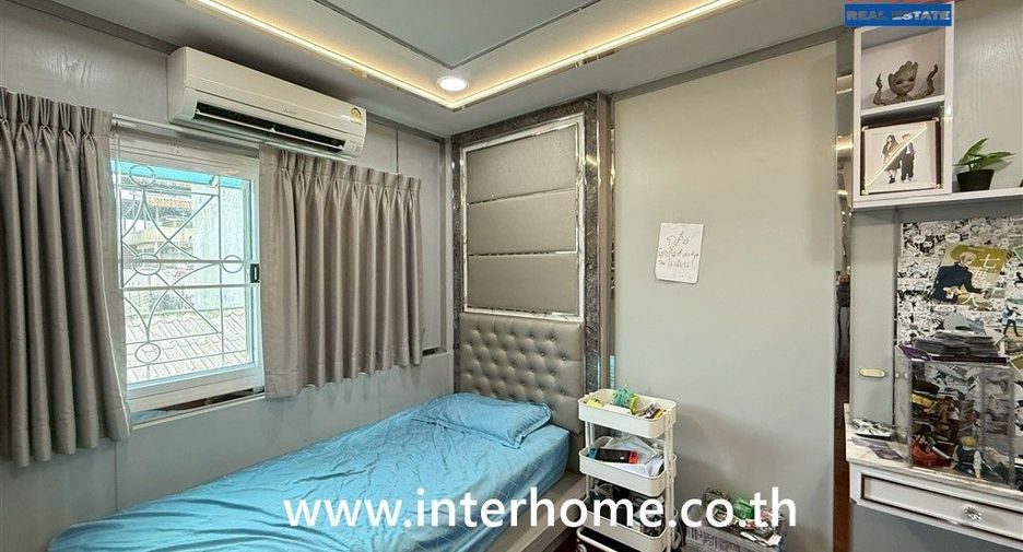 ขาย 4 ห้องนอน ทาวน์เฮ้าส์ ใน บางคอแหลม, กรุงเทพฯ