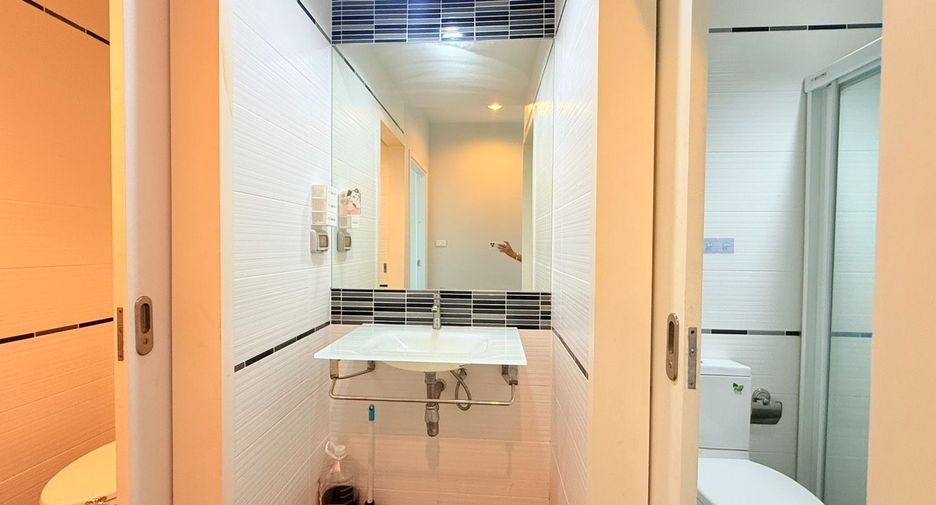 Condo en alquiler de 2 habitaciones en Central Pattaya, Pattaya