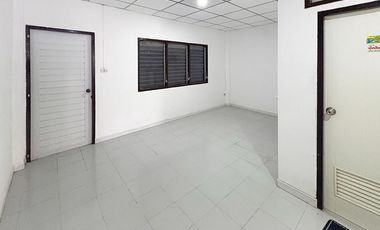 Casa adosada en venta de 3 habitaciones en Mueang Nonthaburi, Nonthaburi