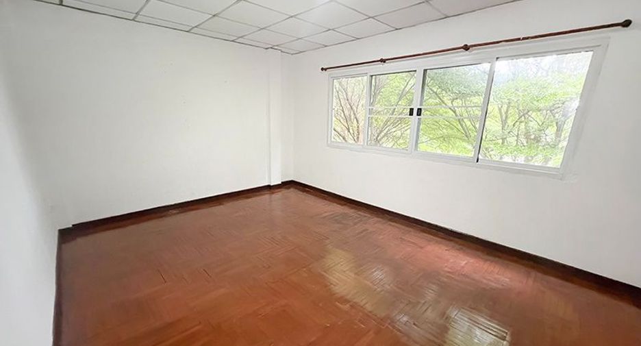 For sale 3 ベッドルーム townhouse in Mueang Nonthaburi, Nonthaburi