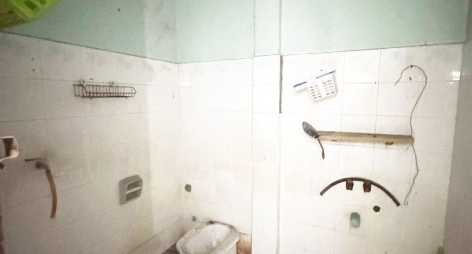 Продажа 2 спальни таунхаус в Mueang Pathum Thani, Патумтани