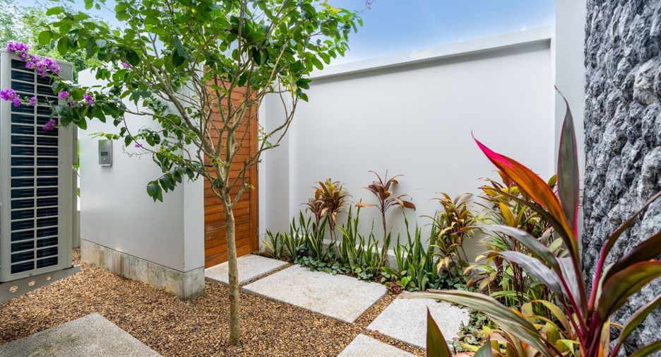 For sale 3 bedrooms villa in Thalang, Phuket