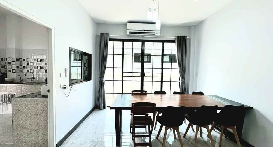 For rent and for sale 3 bedrooms house in Mueang Chiang Mai, Chiang Mai