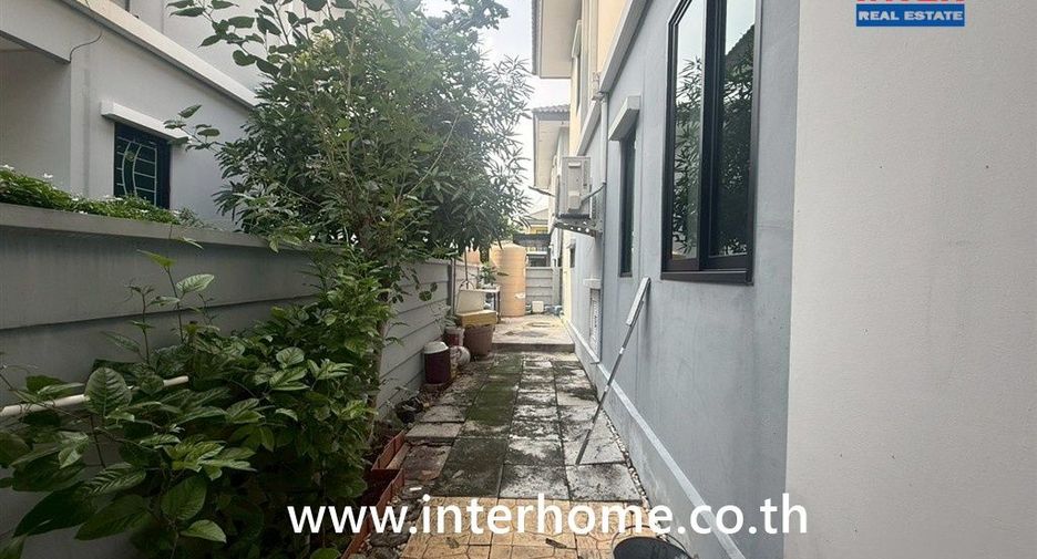 Casa en venta de 3 habitaciones en Mueang Pathum Thani, Pathum Thani