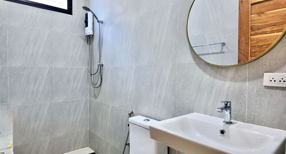 Продажа 5 спальни вилла в Самуи, Сураттани