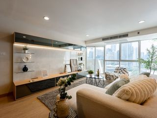 Продажа 2 спальни кондо в Кхлонг Тоеи, Бангкок