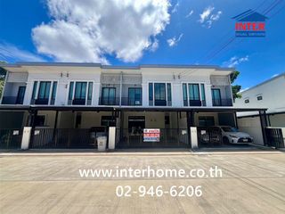 Casa adosada en venta de 3 habitaciones en Rat Burana, Bangkok