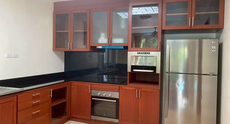 ให้เช่า 3 ห้องนอน คอนโด ใน วัฒนา, กรุงเทพฯ