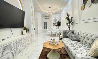 For sale 2 ベッドルーム townhouse in East Pattaya, Pattaya