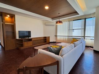 出租 2 卧室 公寓式住宅 在 Khlong Toei, 曼谷