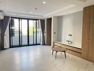出租 2 卧室 公寓式住宅 在 Khlong Toei, 曼谷
