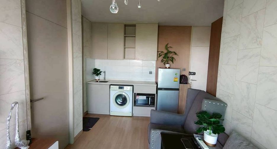 Wohnung zur Miete mit 2 Zimmer in Watthana, Bangkok