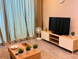 For rent 2 bedrooms condo in Khlong San, Bangkok