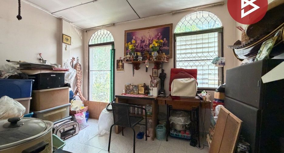 For sale 3 bedrooms house in Mueang Samut Prakan, Samut Prakan