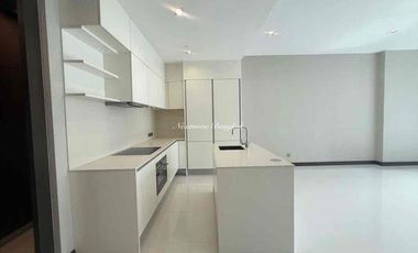 Wohnung zum Kauf mit 3 Zimmer in Khlong Toei, Bangkok