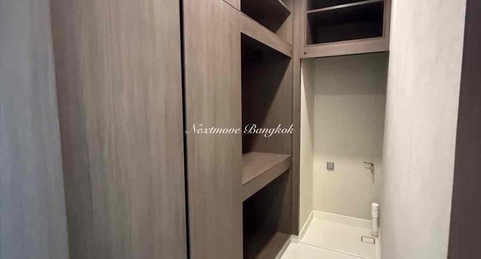 À vendre 3 chambres condo à Khlong Toei, Bangkok