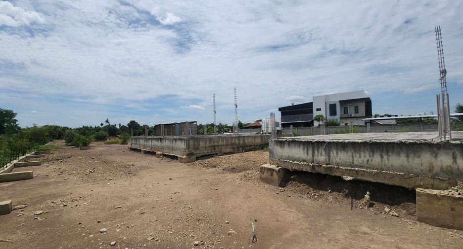 À vendre terrain à Pak Kret, Nonthaburi