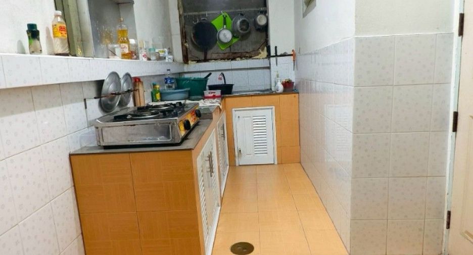 Продажа 3 спальни таунхаус в Mueang Samut Sakhon, Самутсакхон