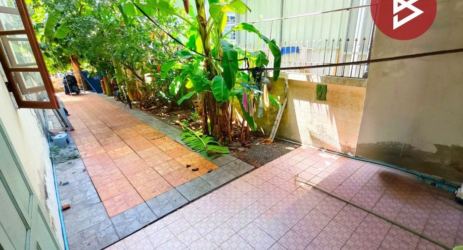 Продажа 3 спальни таунхаус в Mueang Samut Sakhon, Самутсакхон