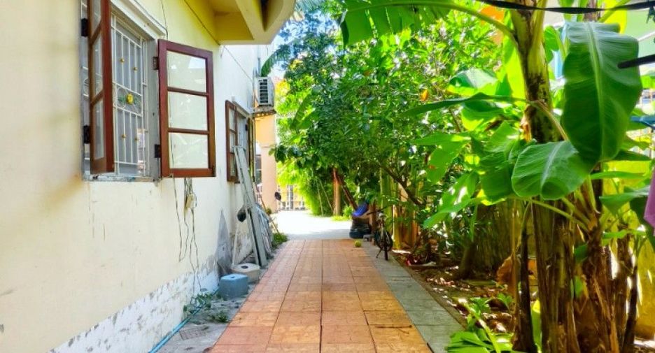 Продажа 3 спальни таунхаус в Mueang Samut Sakhon, Самутсакхон