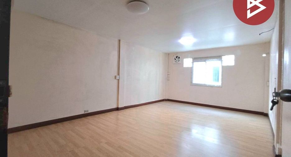 Продажа 5 спальни таунхаус в Банг Кхае, Бангкок
