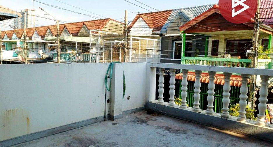 Продажа 5 спальни таунхаус в Банг Кхае, Бангкок