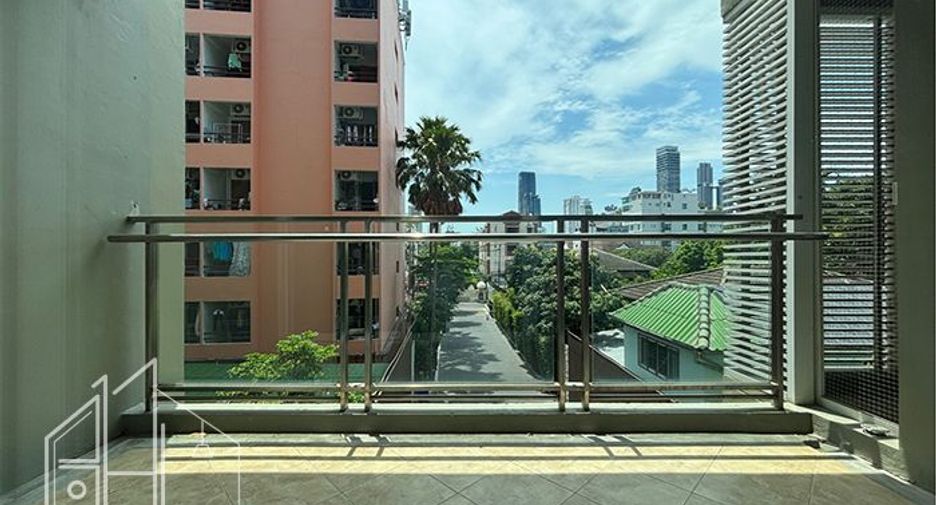 ให้เช่า 2 ห้องนอน คอนโด ใน วัฒนา, กรุงเทพฯ