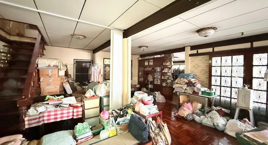 Casa en venta de 3 habitaciones en Khlong San, Bangkok