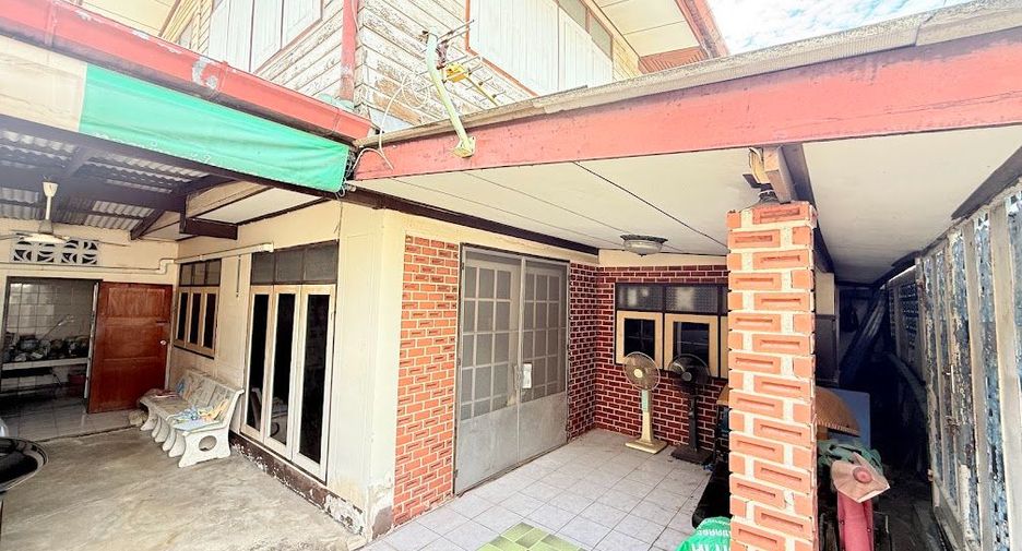Casa en venta de 3 habitaciones en Khlong San, Bangkok