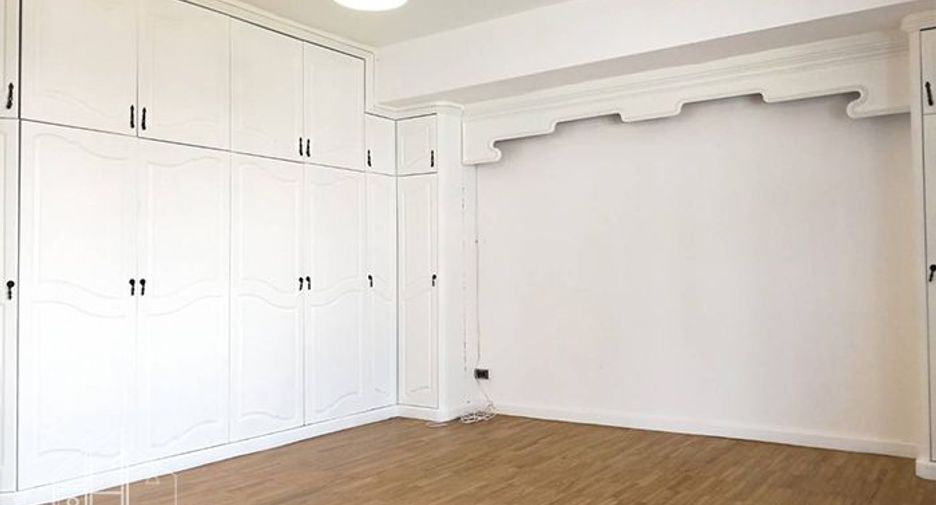 ให้เช่า 3 ห้องนอน คอนโด ใน วัฒนา, กรุงเทพฯ