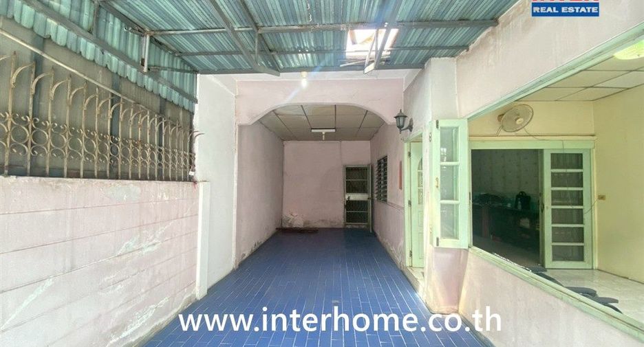 Reihenhaus zum Kauf mit 2 Zimmer in Bueng Kum, Bangkok