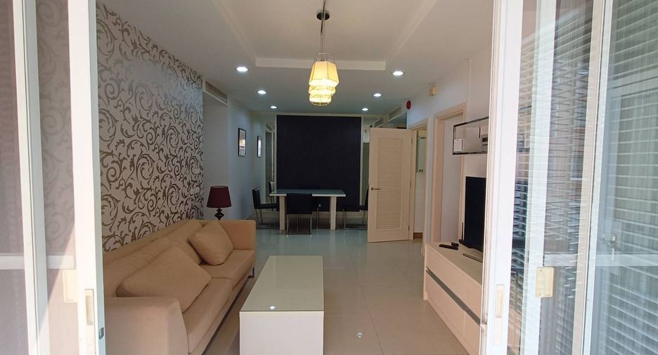 For rent 2 bedrooms condo in Watthana, Bangkok