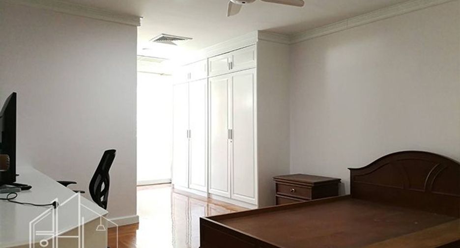 ให้เช่า 4 ห้องนอน คอนโด ใน คลองเตย, กรุงเทพฯ