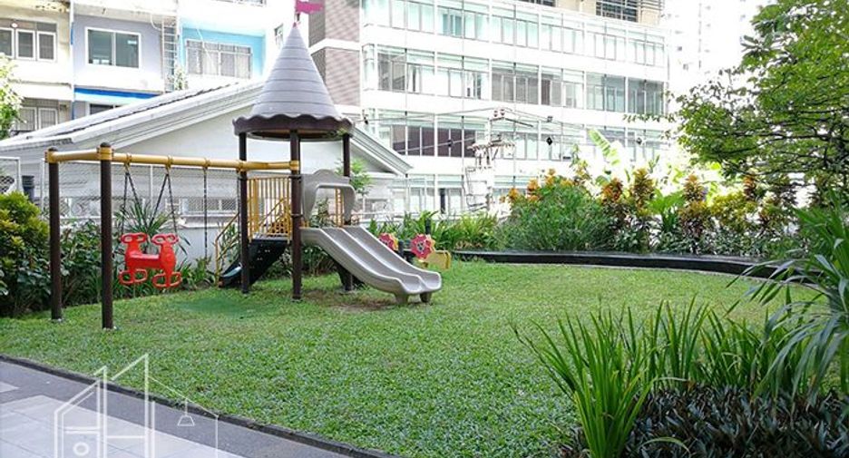 ให้เช่า 4 ห้องนอน คอนโด ใน คลองเตย, กรุงเทพฯ