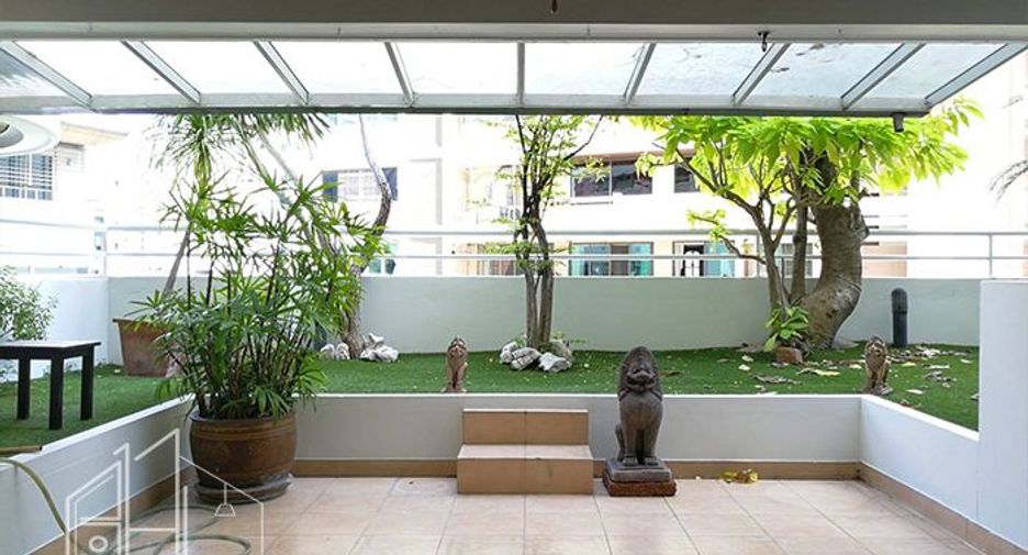 ให้เช่า 4 ห้องนอน คอนโด ใน คลองเตย, กรุงเทพฯ