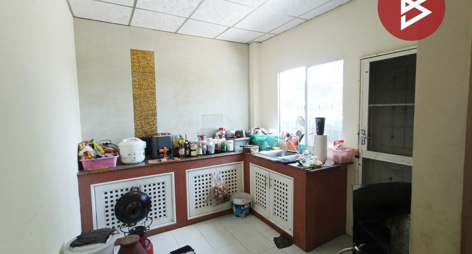 For sale 3 bedrooms house in Nong Chok, Bangkok